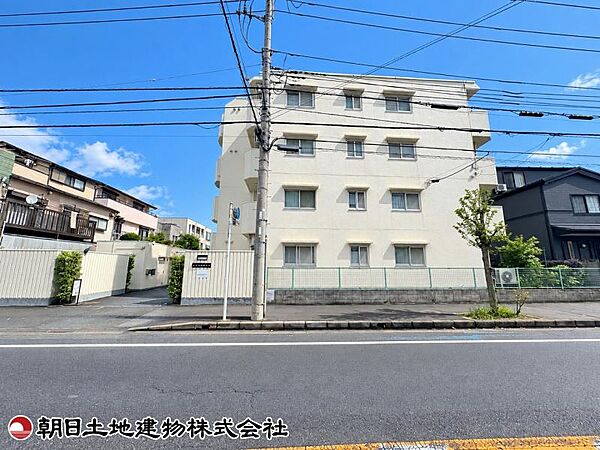 駅まで平坦徒歩6分！毎日の通勤・通学も快適な好立地