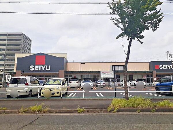 西友熱田三番町店■便利な24時間営業のスーパーです。 320m