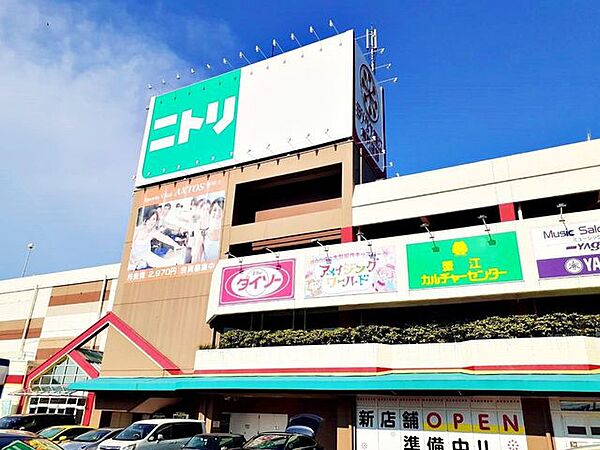 ニトリ蟹江店■「お、ねだん以上。」の価値を。住まいのトータルコーディネートをサポートする 家具＆インテリアショップです。 320m