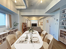 自由ヶ丘第3マンション 1LDKのリビング/ダイニング