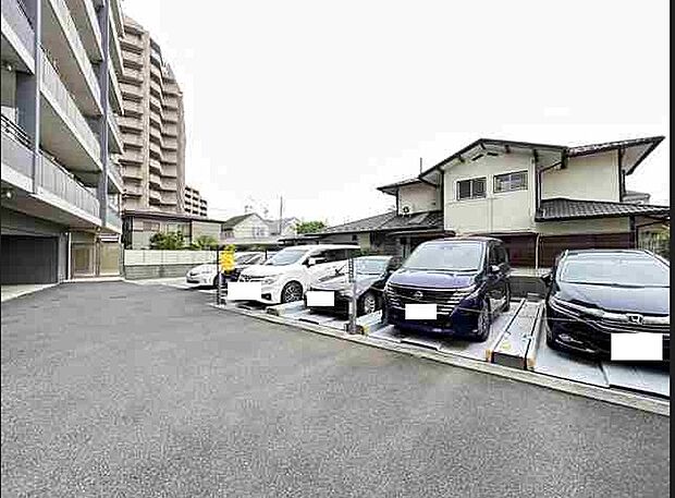 駐車場：月額/15000円〜20000円
