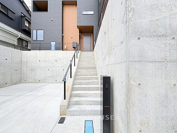 一言に環境の良い場所と言っても、感じ方は人それぞれ。現地に足を運んで頂けた時には、実際に周辺をご自由に散策して頂けます事をお勧め致します。