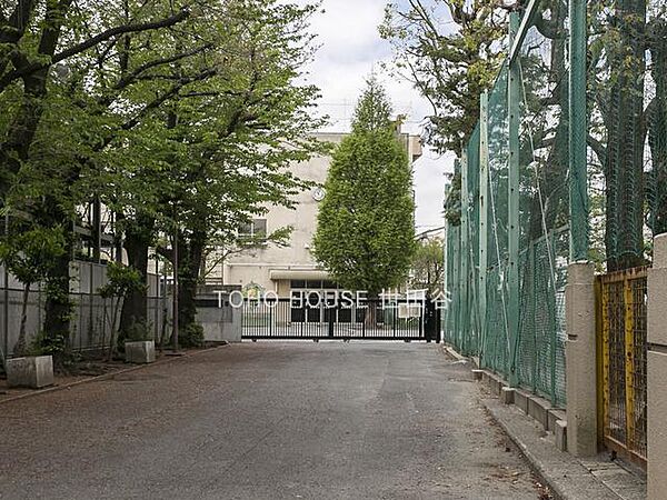 apartment 東京都調布市染地２丁目
地図を見る