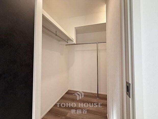 たっぷりと荷物が入るよう、ウォークインクローゼットを完備いたしました。