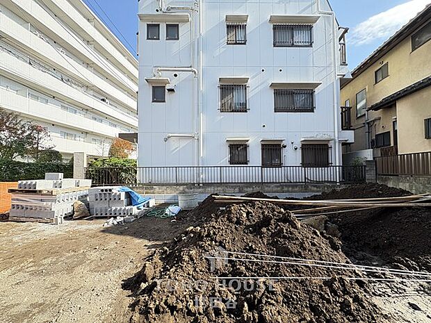 26年7月中旬以降の引き渡し可能です♪仕様設備充実!生活に便利な住環境です。是非お気軽にお問い合わせください。