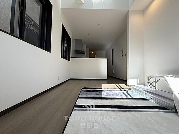 1LDK+2S、駅まで徒歩5分の立地。26年2月完成予定です。是非お気軽にお問い合わせください。