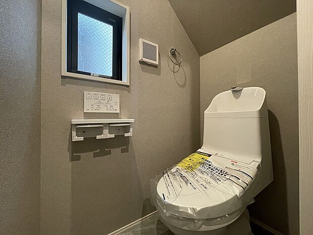 ◇◆全2棟◆◇25年12月完成!南西角地・広々とした前面道路♪