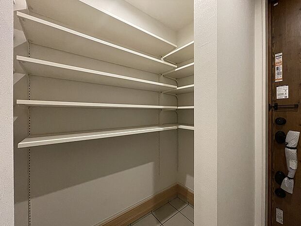 ◇◆全2棟◆◇25年12月完成！南西角地・広々とした前面道路♪