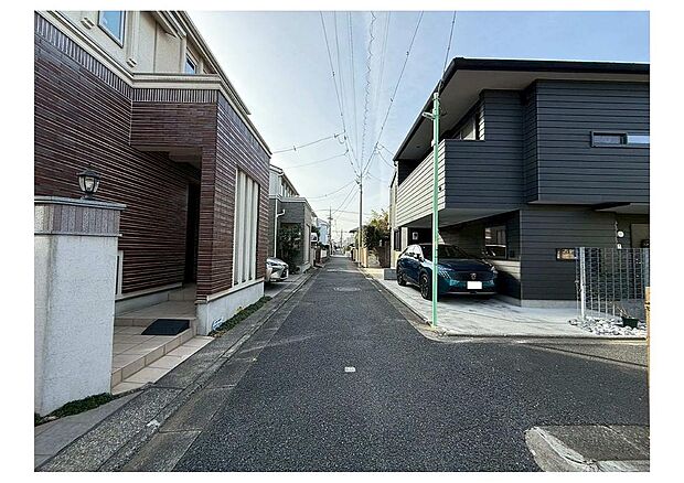 一言に環境の良い場所と言っても、感じ方は人それぞれ。現地に足を運んで頂けた時には、実際に周辺をご自由に散策して頂けます事をお勧め致します。