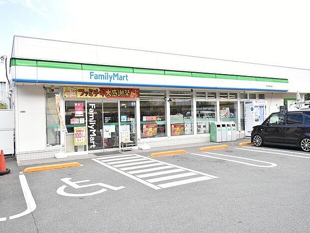 ファミリーマート世田谷粕谷店：徒歩5分（364ｍ）
