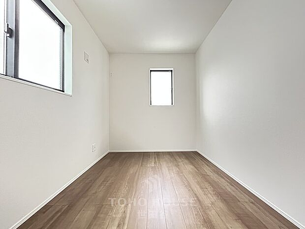 26年1月完成!残り2棟です◇買い物等、生活利便性良好◇自然豊かな住環境