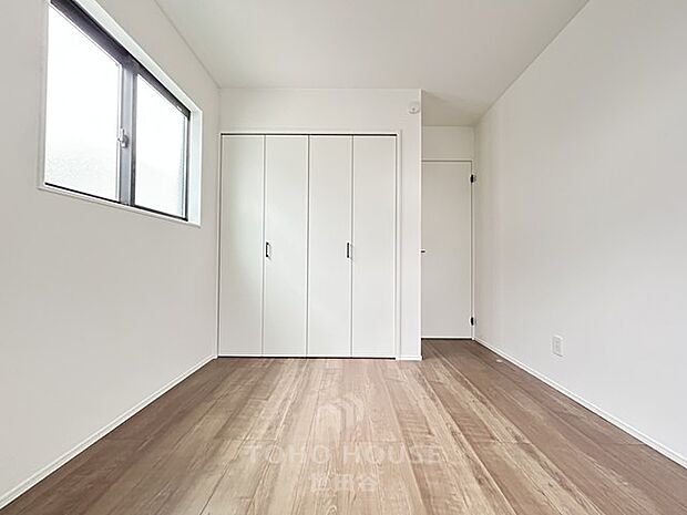 26年1月完成!残り2棟です◇買い物等、生活利便性良好◇自然豊かな住環境