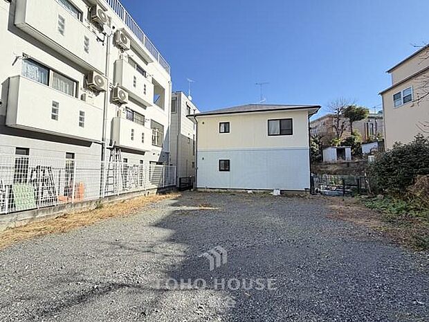 広々とした敷地は、家族の夢を育む自由なキャンバス。お子様の成長や趣味に合わせて、どんな理想の暮らしを創造しますか。