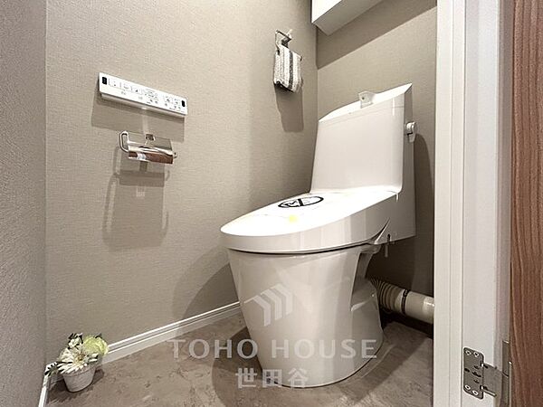 南西向き・角部屋住戸全室採光あり駅まで徒歩2分宅配ボックスオートロック・防犯カメラ