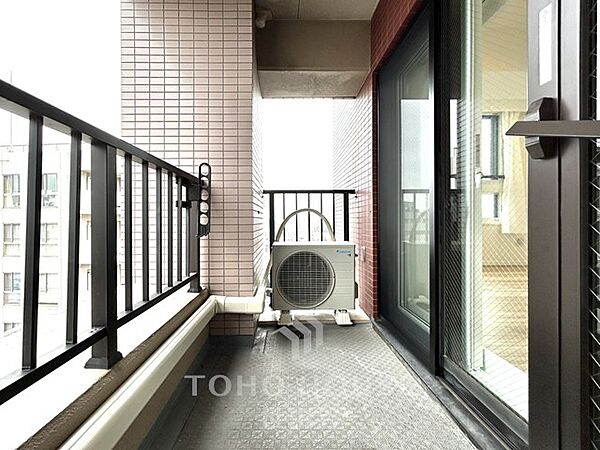 南西向き・角部屋住戸全室採光あり駅まで徒歩2分宅配ボックスオートロック・防犯カメラ