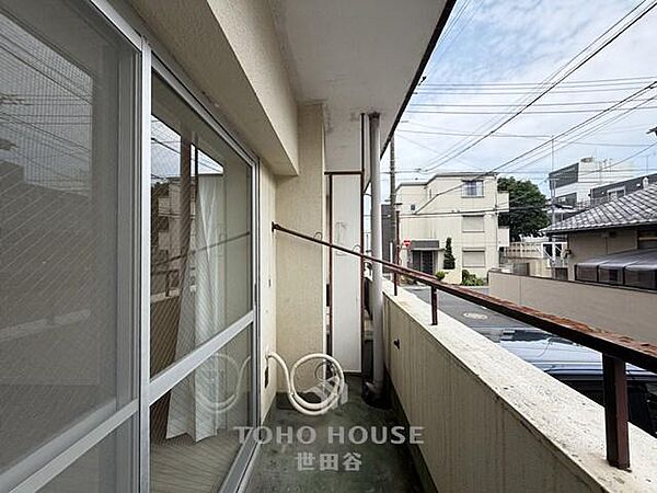 新規リノベーション物件。南西角部屋・陽当り、通風良好生活に便利な住環境仕様設備充実