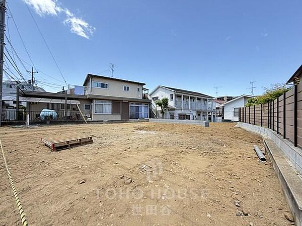 建築条件なし。お好きなハウスメーカーでご建築いただけます。前面南道路駅まで徒歩5分
