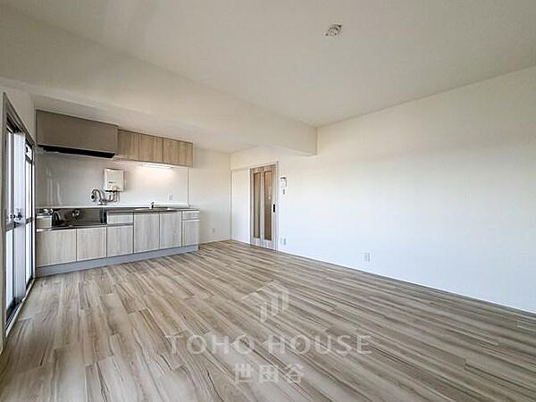 最上階・角部屋、陽当たり良好◎2駅利用可能。是非お気軽にお問い合わせください。