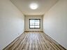 洋室：最上階・角部屋、陽当たり良好◎2駅利用可能。是非お気軽にお問い合わせください。