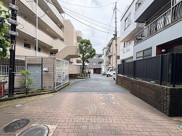 新規リノベーション(25年12月完工)抜け感良しのＬＤＫ・振り分け居室！