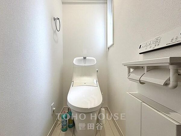 2019年築、中古戸建。ルーフバルコニー付き住戸です。是非お気軽にお問い合わせください