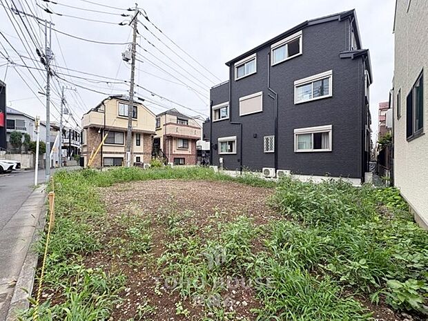 南西角地。ゆとりのある敷地面積です。是非お気軽にお問い合わせください。