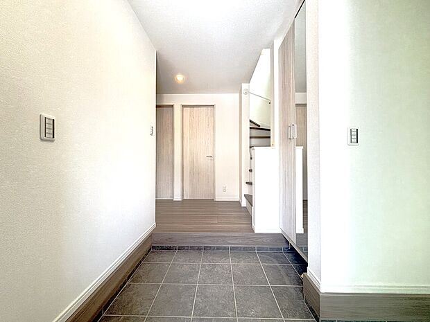 まもなく建物完成いたします。当日のご見学も対応しておりますのでお気軽にお越しください。