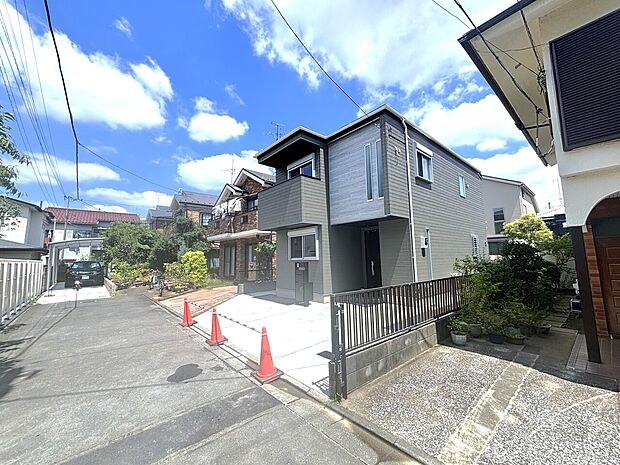 まもなく建物完成いたします。当日のご見学も対応しておりますのでお気軽にお越しください。