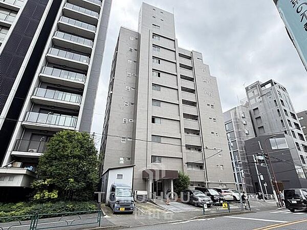 令和2年　リノベーション実施済。室内大変きれいにお使いです。南向き・陽当り良好。是非お気軽にお問い合わせください