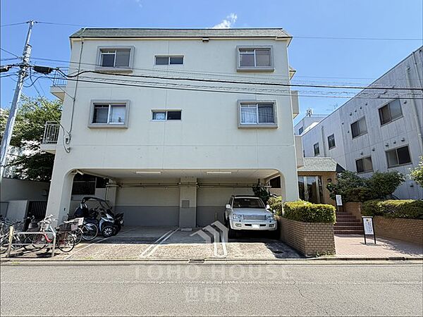 スケルトンリフォーム26年9月完了予定。生活に便利な住環境です。是非お気軽にお問い合わせください。