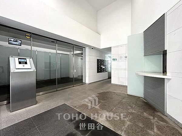 新規リノベーション(26年6月完工)目黒銀座商店街沿いのマンションです。南東向き・角部屋です。是非お気軽にお問い合わせください