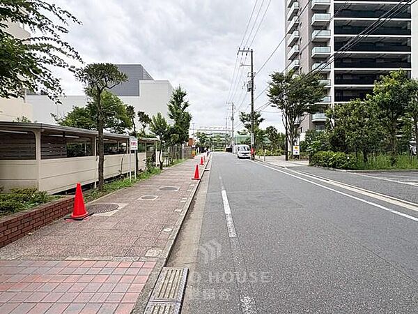 商業施設充実。駅まで徒歩9分。生活に便利な住環境です。是非お気軽にお問い合わせください。