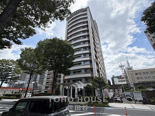 「武蔵小杉」駅まで徒歩4分。3LDK・仕様設備充実。是非お気軽にお問い合わせください。