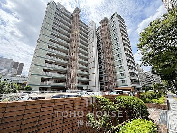 「武蔵小杉」駅まで徒歩4分。3LDK・仕様設備充実。是非お気軽にお問い合わせください。