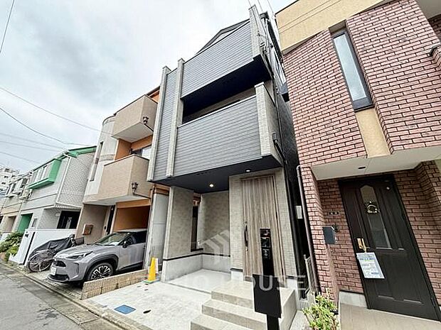 2026年10月完成。仕様設備充実。駅まで徒歩5分です。是非お気軽にお問い合わせください。