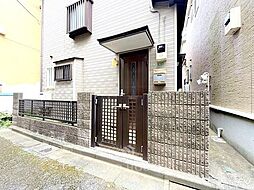 東京都練馬区大泉町1丁目