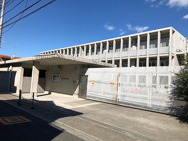 仙川保育園まで約528m