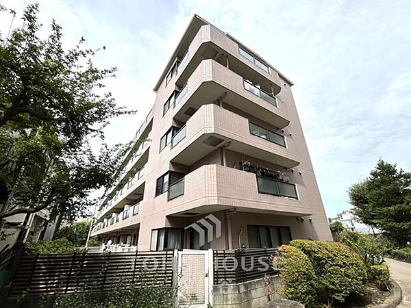 新規リノベーション物件です。物件の詳細はお気軽にお問い合わせください。