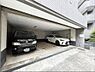 駐車場：内装プラン・間取り作成中です。角部屋住戸。駅まで徒歩3分。是非お気軽にお問い合わせください。