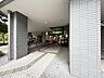 エントランス：12階部分・南向き。ペット飼育相談可。是非お気軽にお問い合わせください。