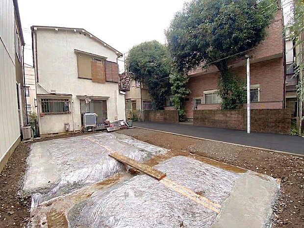 令和9年2月末完成予定。「池袋」駅まで徒歩圏内。是非お気軽にお問い合わせください。