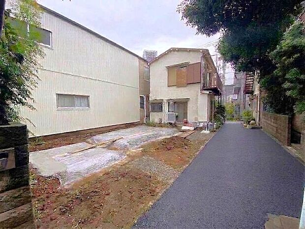 令和9年2月末完成予定。「池袋」駅まで徒歩圏内。是非お気軽にお問い合わせください。