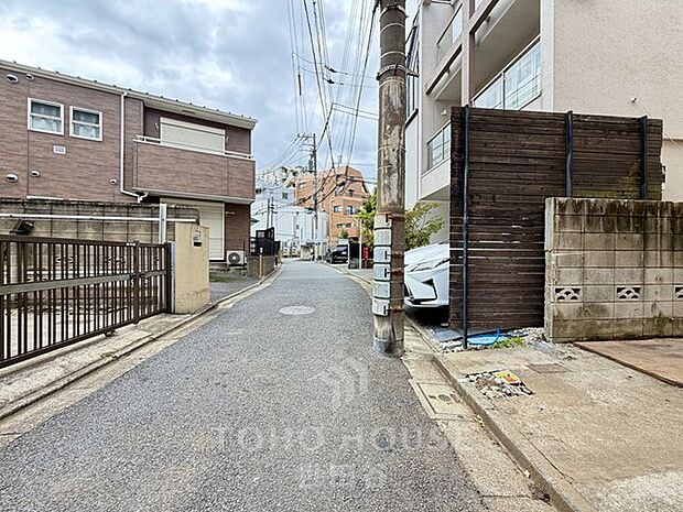 建築条件付き売地。複数路線利用可!駅まで徒歩7分です。是非お気軽にお問い合わせください