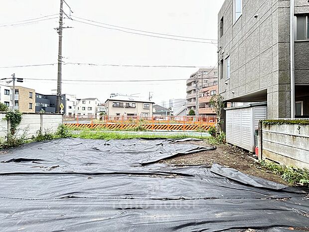 建築条件付き売地！駅まで徒歩13分です。是非お気軽にお問い合わせください