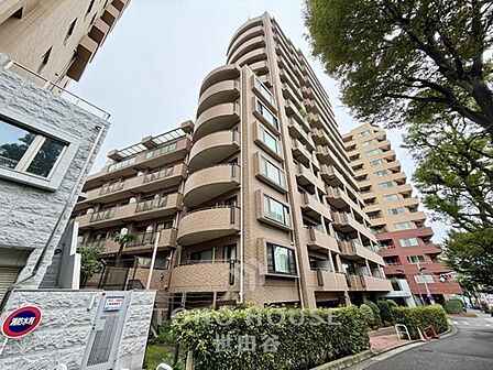 5階部分・南向き。リノベーション物件です。家具付きマンション・エアコン1台付。是非お気軽にお問い合わせください。