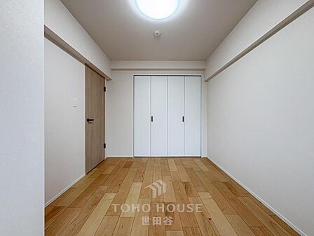 リフォーム完了・即日見学対応可能。南向き住戸です。是非お気軽にお問い合わせください。
