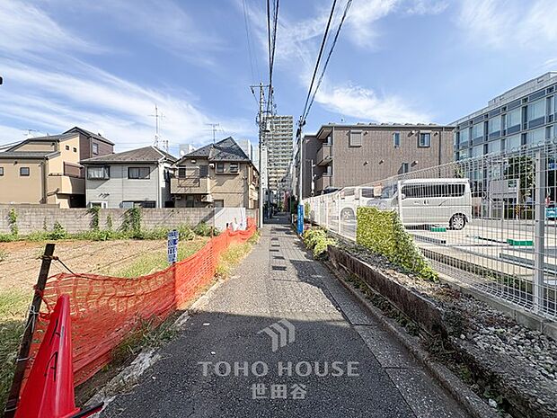 建築条件付き売地。駅まで徒歩3分です。是非お気軽にお問い合わせください。