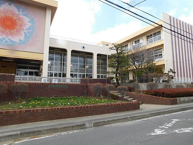 郡山市立開成小学校 1400m