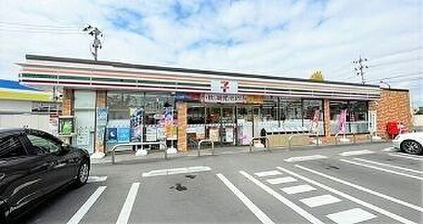 コンビニ セブンイレブン郡山西ノ宮西店 784m