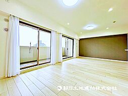 コスモ・ザ・パークス調布多摩川 3LDKのリビング/ダイニング